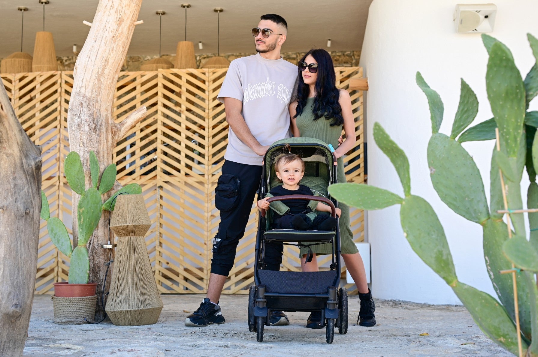 562f9ffed79494a32f52e1f27db0dd54