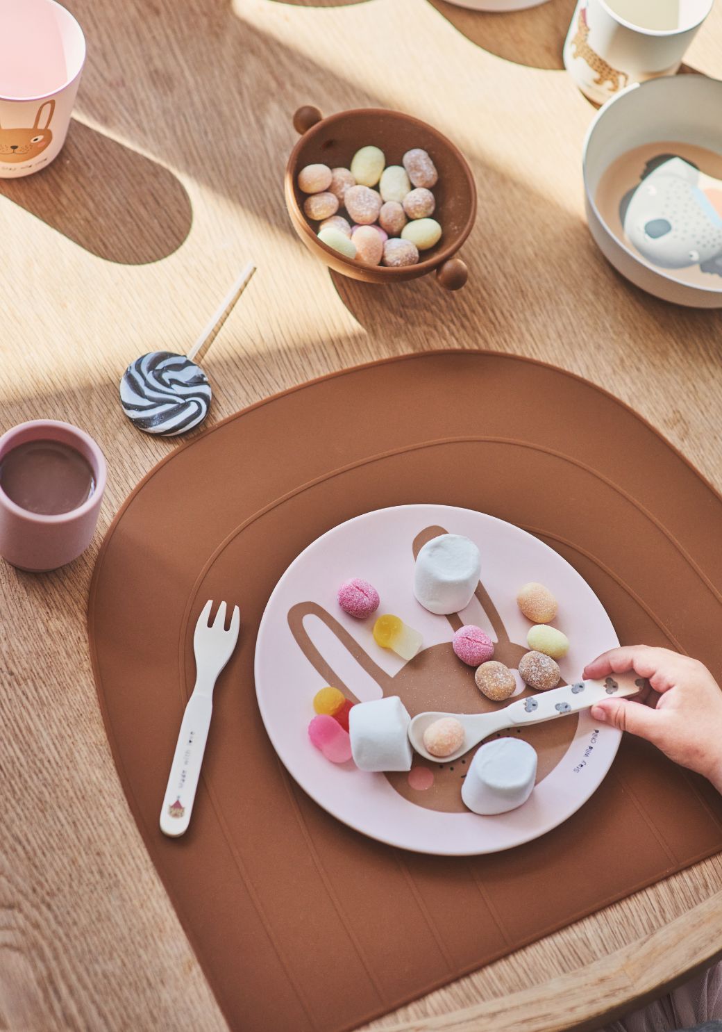 90e1487fe1c04532ad9537f5ba2462de