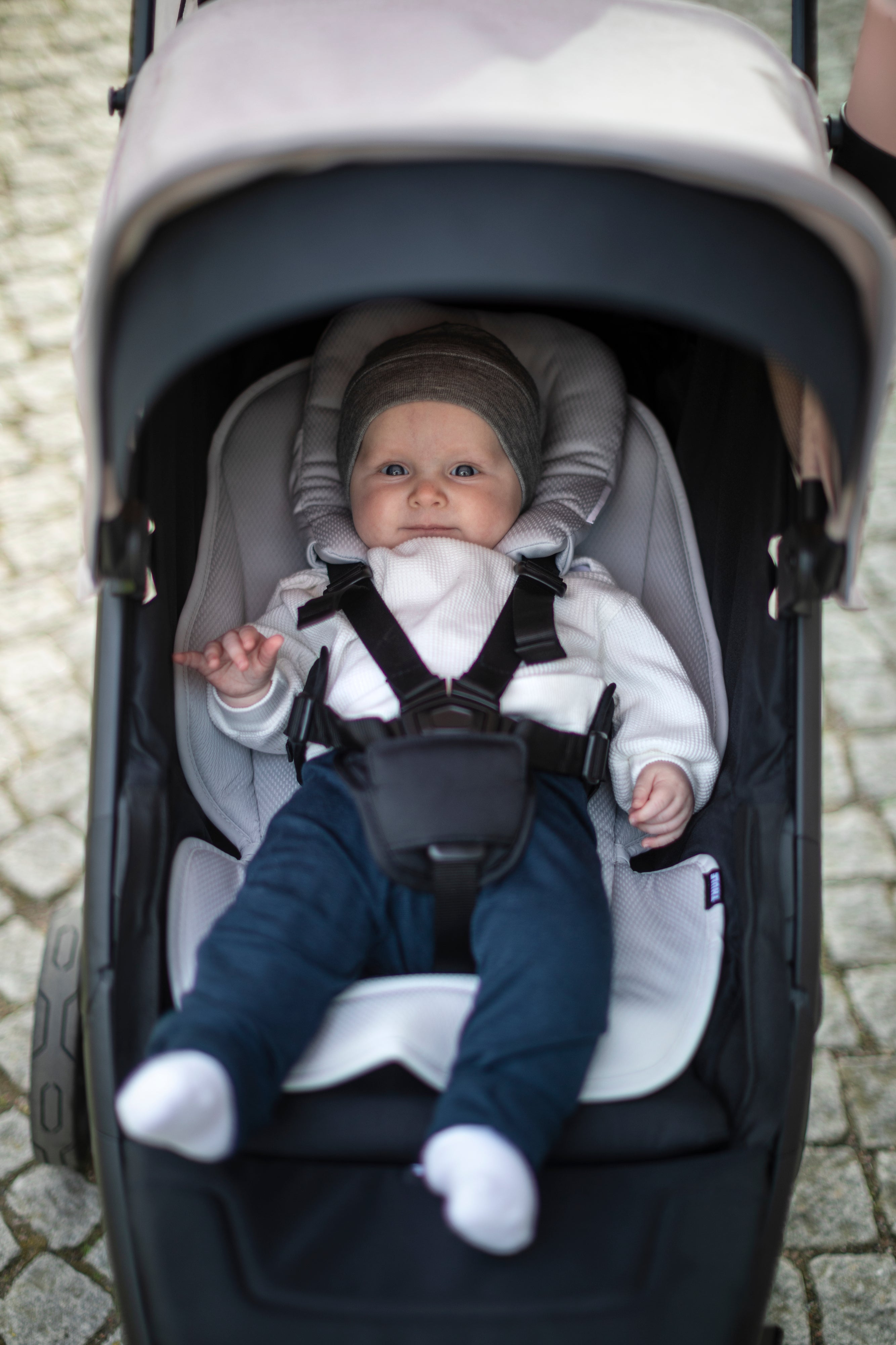 Thule Spring Canopy Daszek do wózka Grey Melange