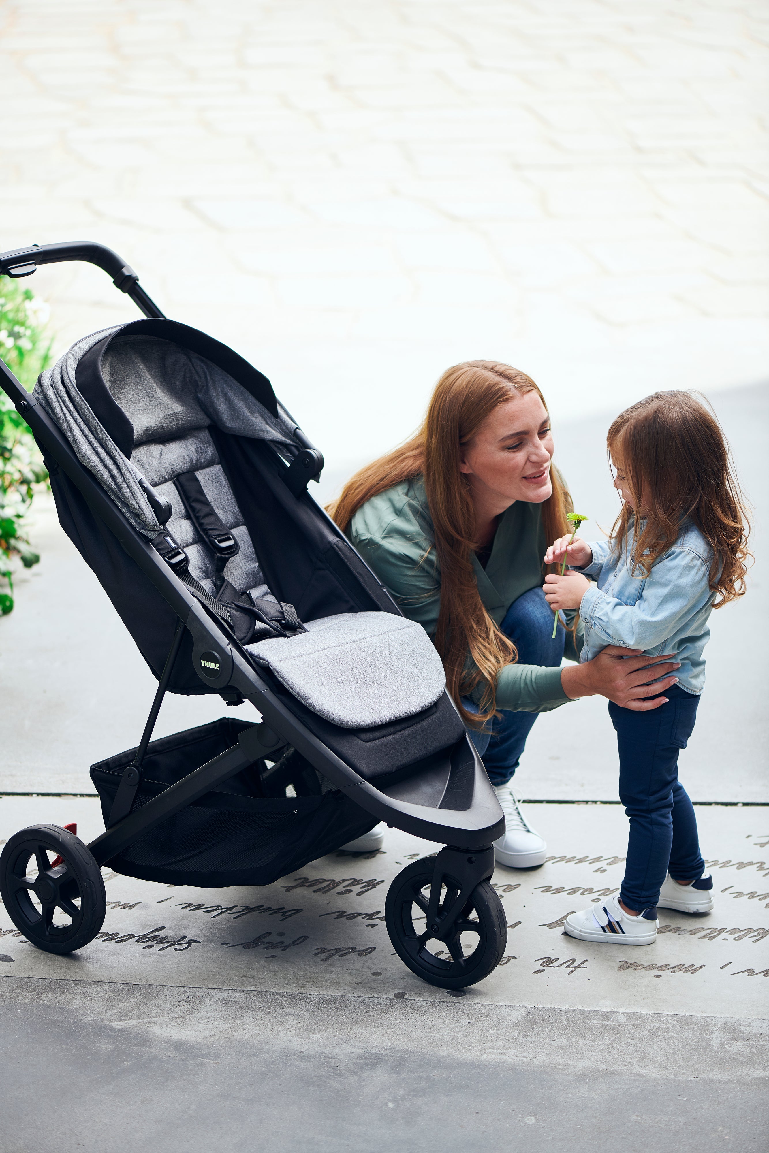 Thule Spring Wózek Spacerowy Majolica Blue on Aluminum