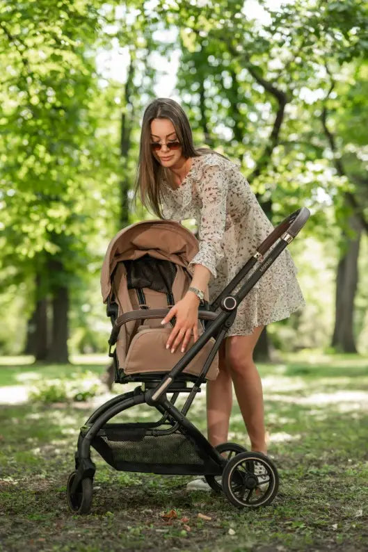 Lorelli Makaya - wózek spacerowy do 22kg obrotowy 360 | Green