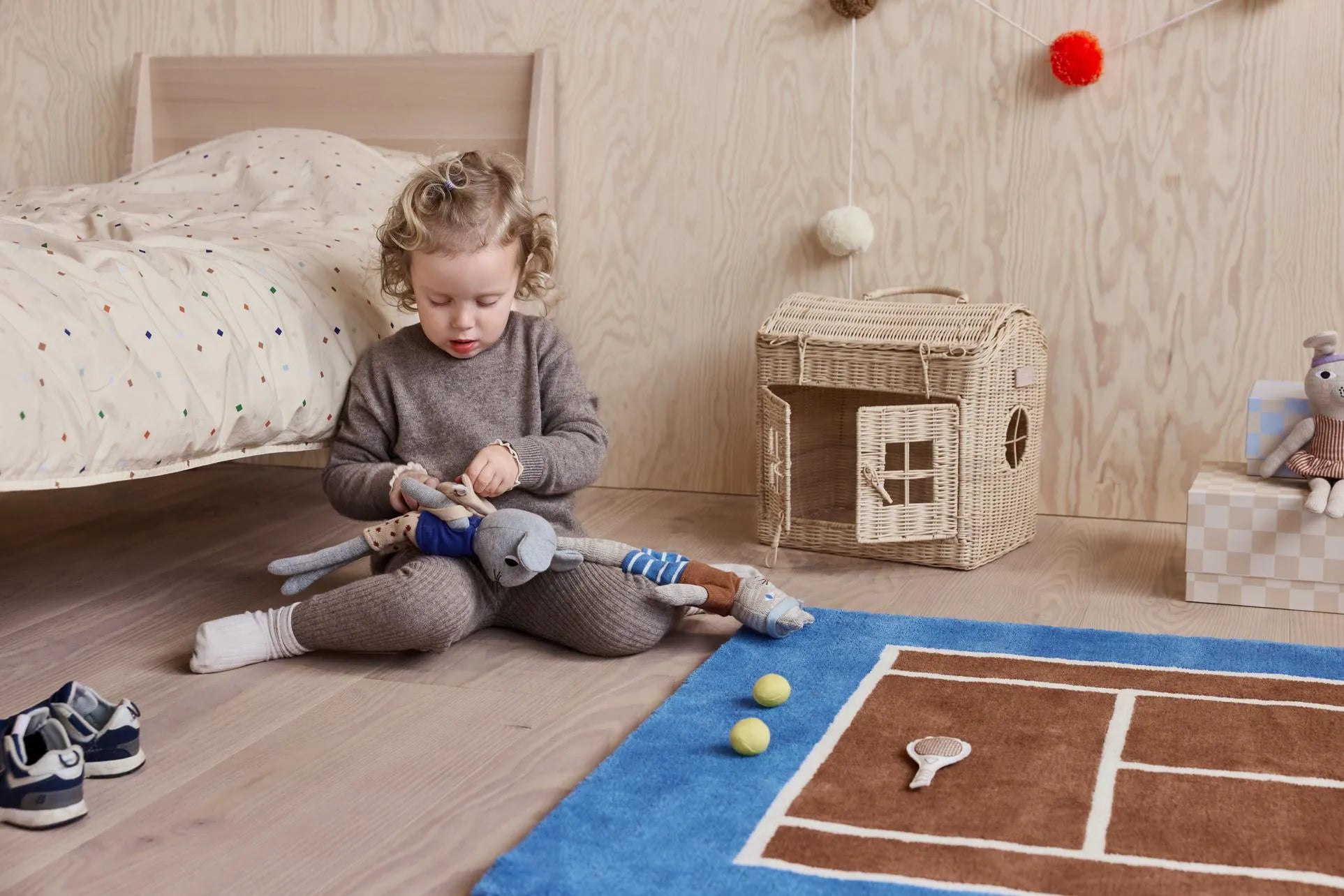 Girlanda dekoracja do pokoju dziecka Kulki PomPom