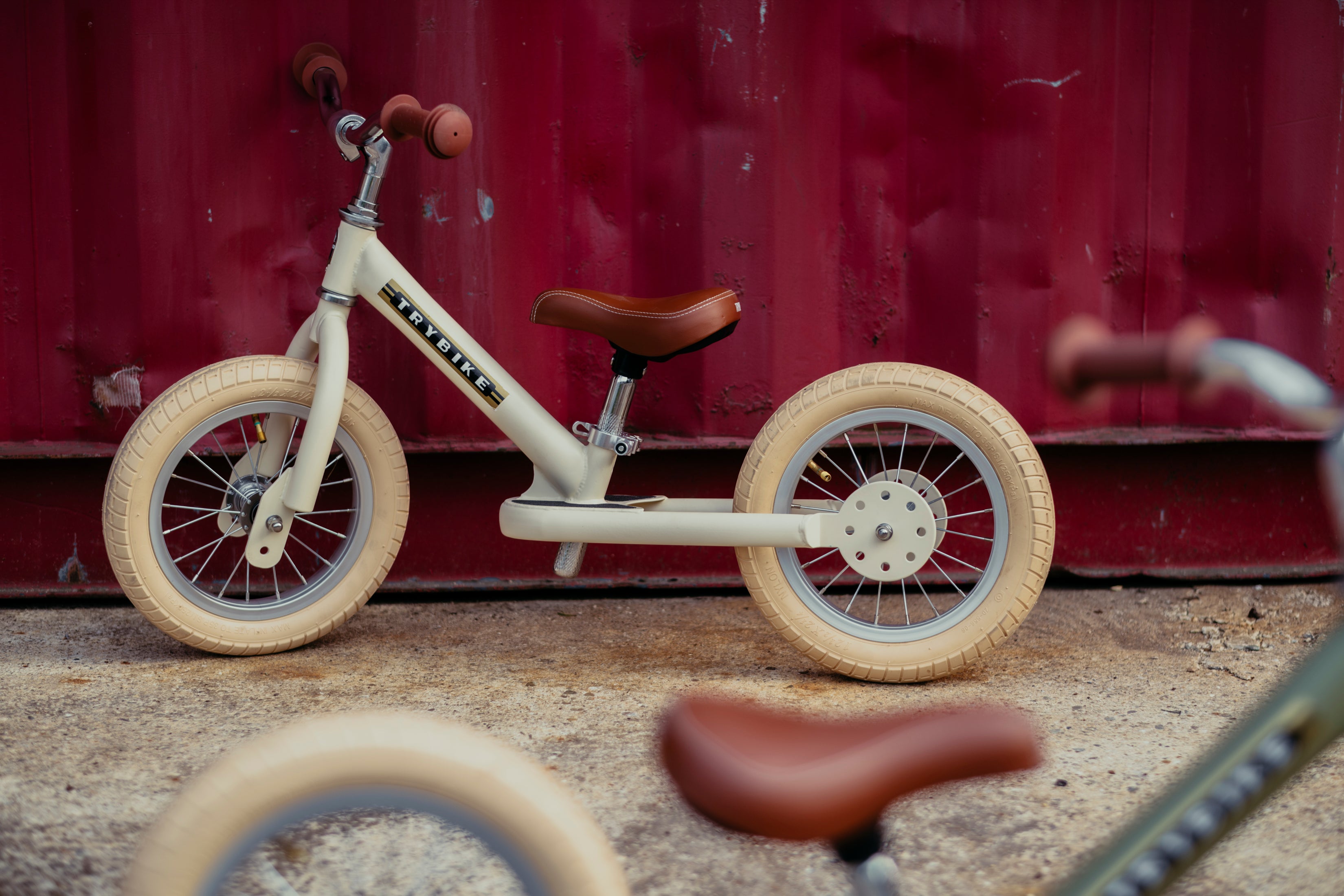 Pierwszy rower biegowy balansujący dziecięcy kremowy dla dzieci Trybike