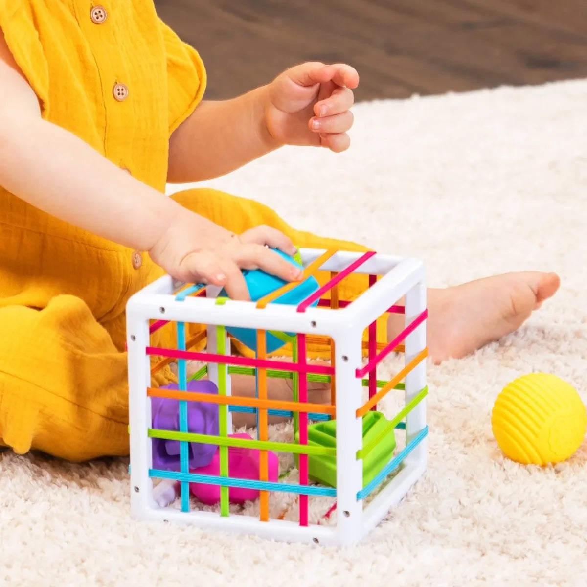 Fat Brain Toys - sorter kostka InnyBin - JasieBasie.pl