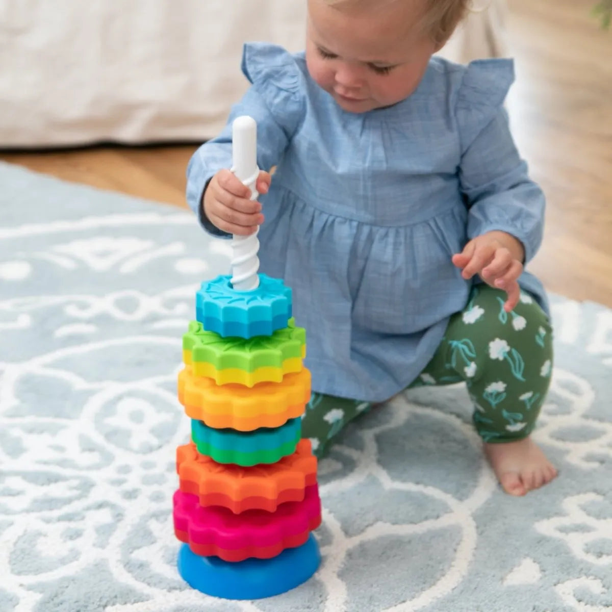 Fat Brain Toys - zakręcona wieża Spin Again - JasieBasie.pl