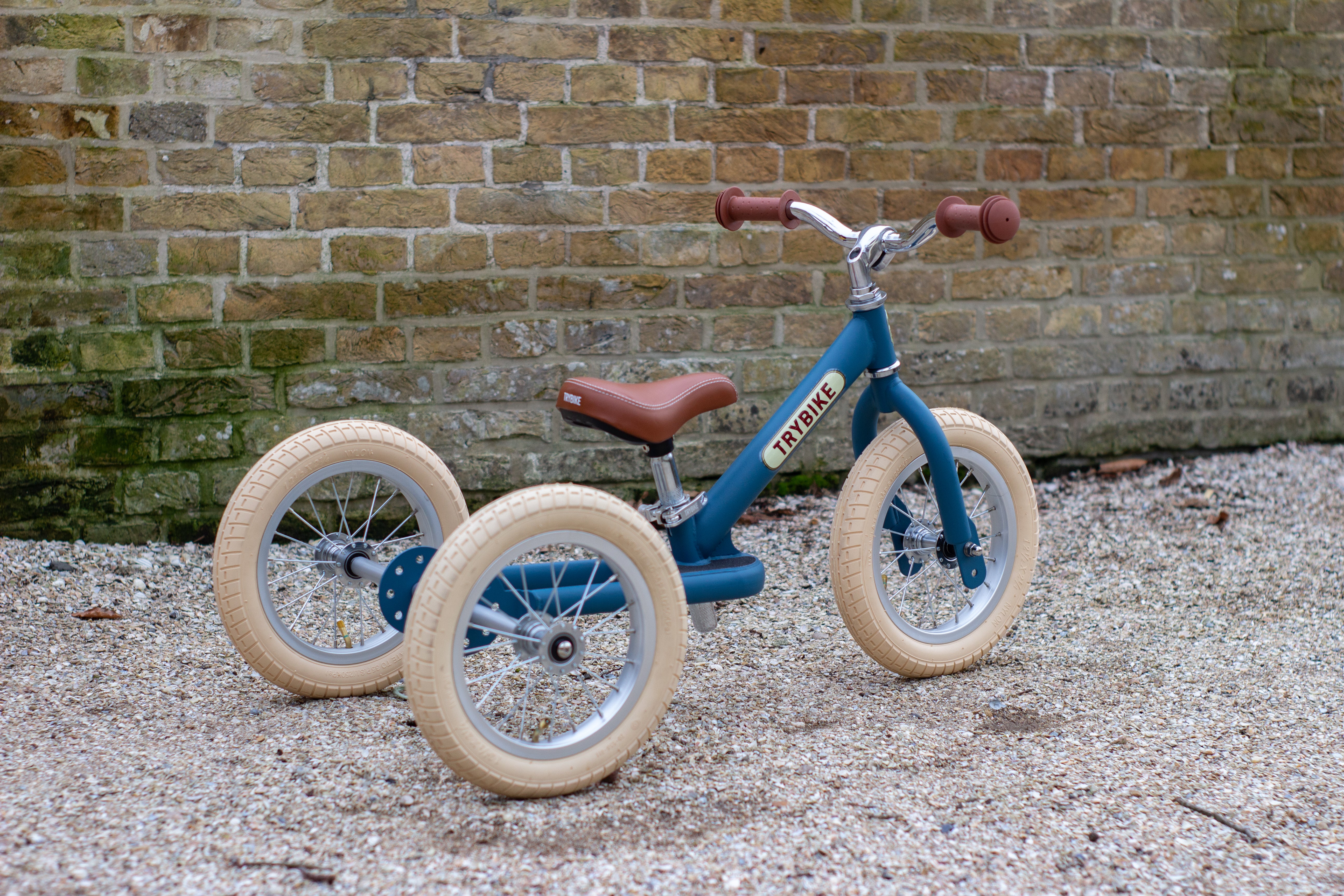 Pierwszy rowerek trójkołowy dziecięcy biegowy 2w1 niebieski balans Trybike