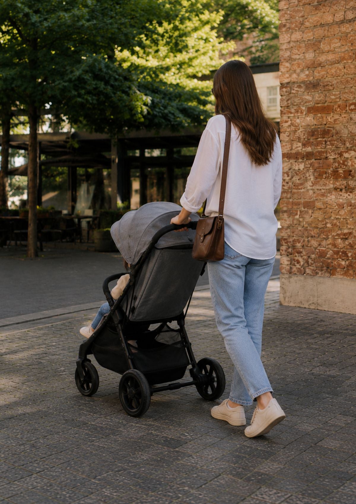 Lorelli Nuvella - wózek spacerowy do 22kg | Beige