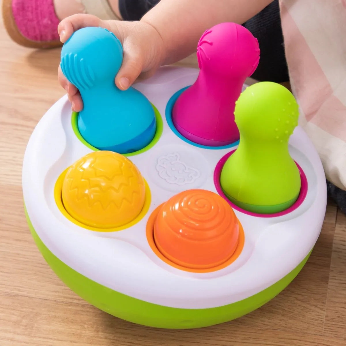 Fat Brain Toys - sorter kolorowe Wańki Wstańki SpinnyPins - JasieBasie.pl