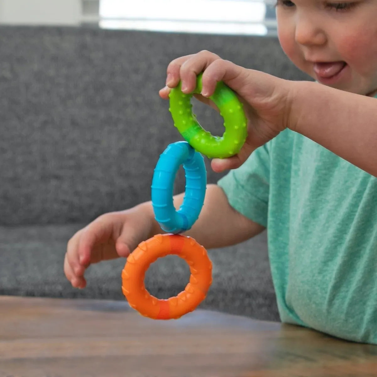 Fat Brain Toys - wesołe kółeczka magnetyczne Silly Rings - JasieBasie.pl