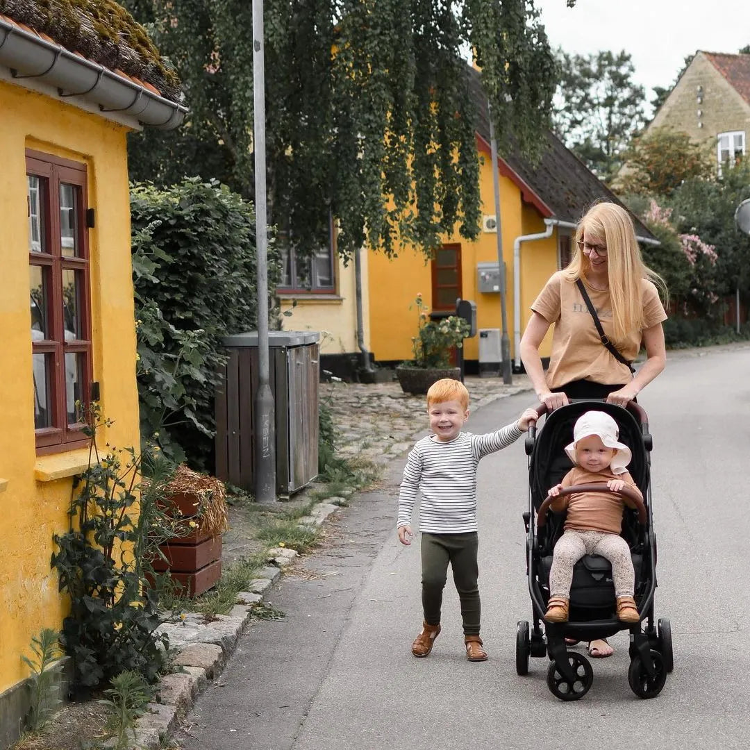 Spacerówka przód/tył BabyTrold Holi czarny - JasieBasie.pl